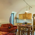 Castello Di Zorzino Iseo Apartamento