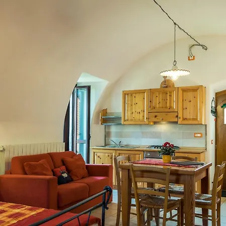 Castello Di Zorzino Iseo Apartment